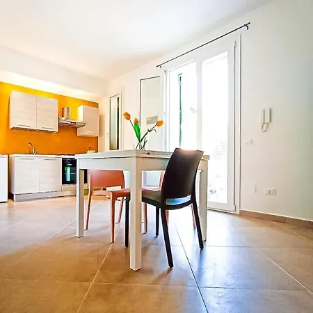 Semesterbostad Casa Pinta *